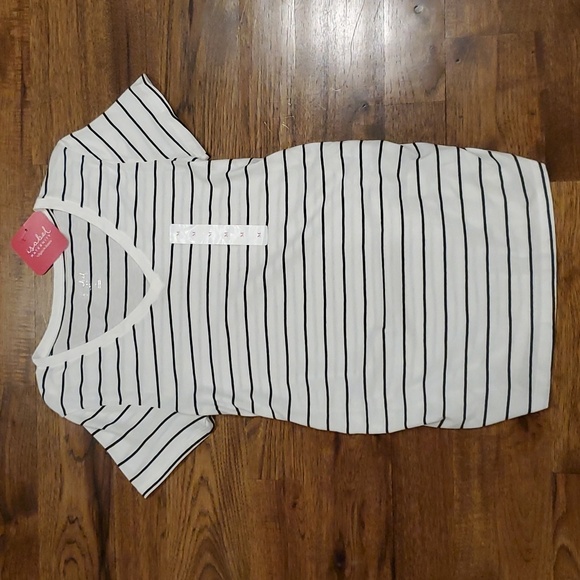 Isabel Maternity by Ingrid & Isabel Tops - Womens Isabel Maternity white & black stripe shirt size M